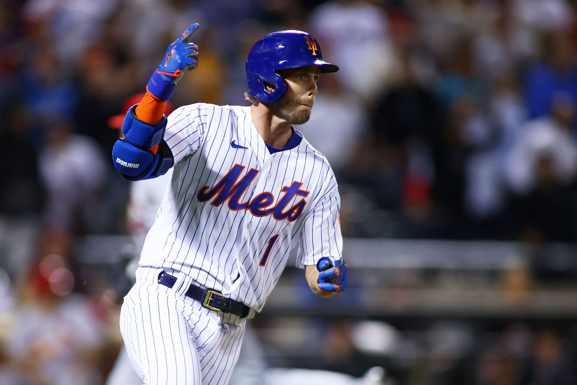 Baseball Doesn't Exist on X: Mets just made a MASSIVE SPLASH in