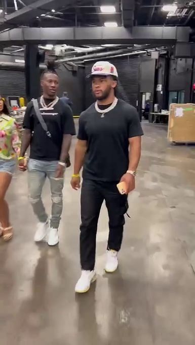 LOOK: Kyler Murray, Hollywood Brown show up to Suns' playoff game