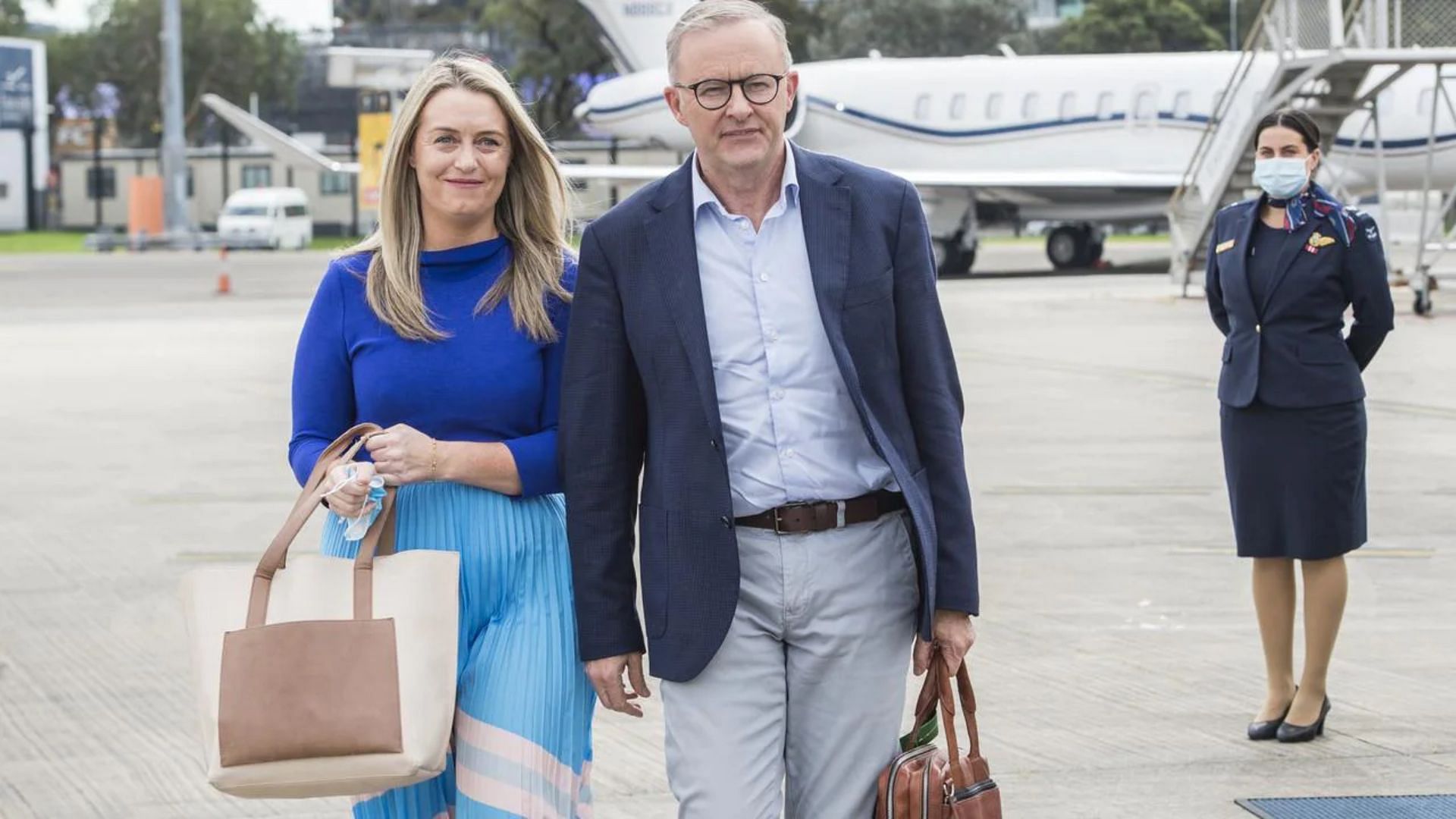 Anthony Albanese with his partner Jodie Haydon (Image via Getty Images)