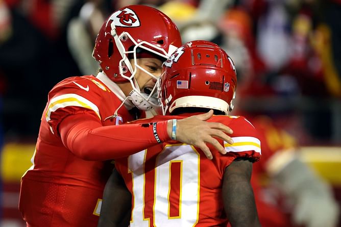 “The Chiefs’ greatness has plateaued” - NFL analyst believes the sun is setting for Patrick Mahomes without Tyreek Hill
