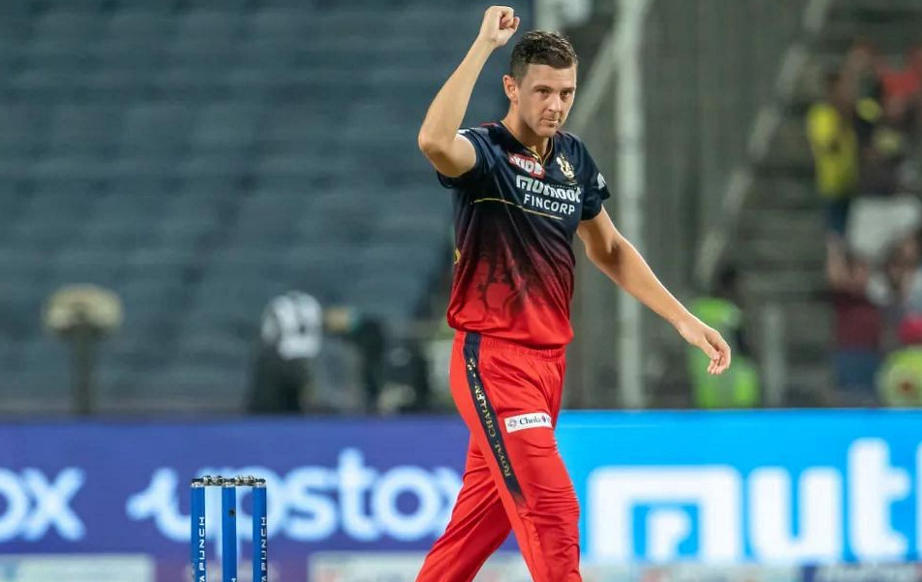 Josh Hazlewood displayed his abilities of bowling in the powerplay as well in the death overs.