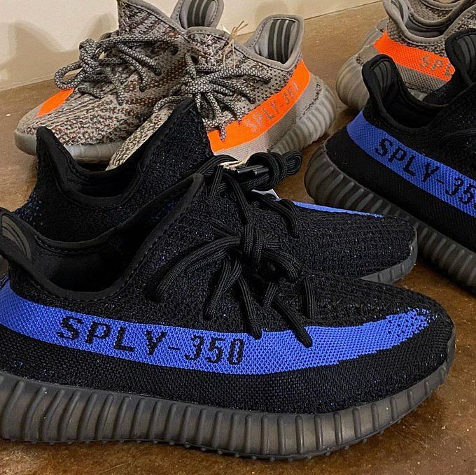 adidas yeezy original colors