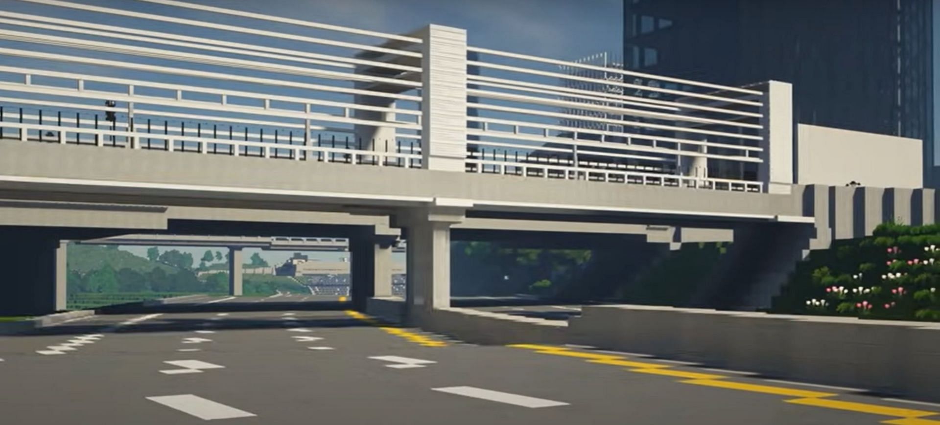 This build fits right in with a modern city (Image via Alpine/YouTube)