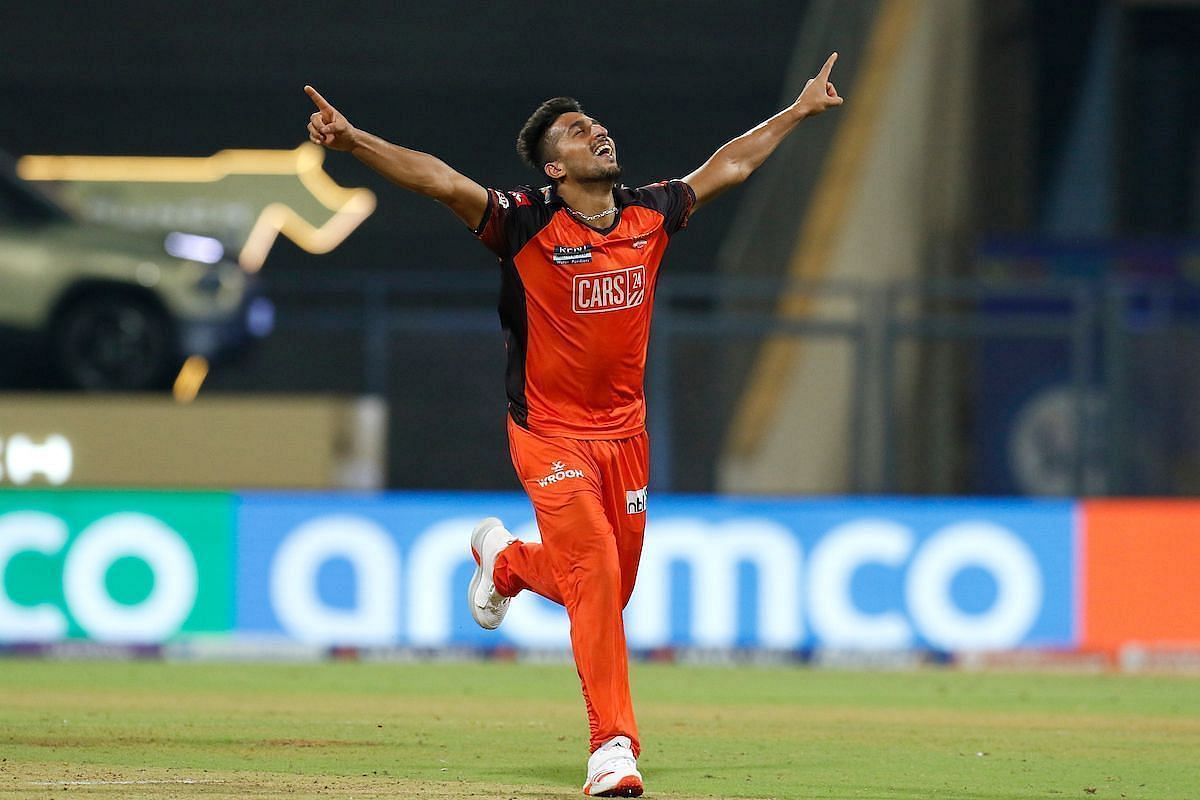 उमरान मलिक ने आईपीएल में अपनी गेंदबाजी से काफी प्रभावित किया है