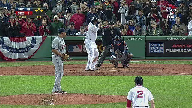 Mr. October: Papi's blasts lead Sox to 2-0 series lead