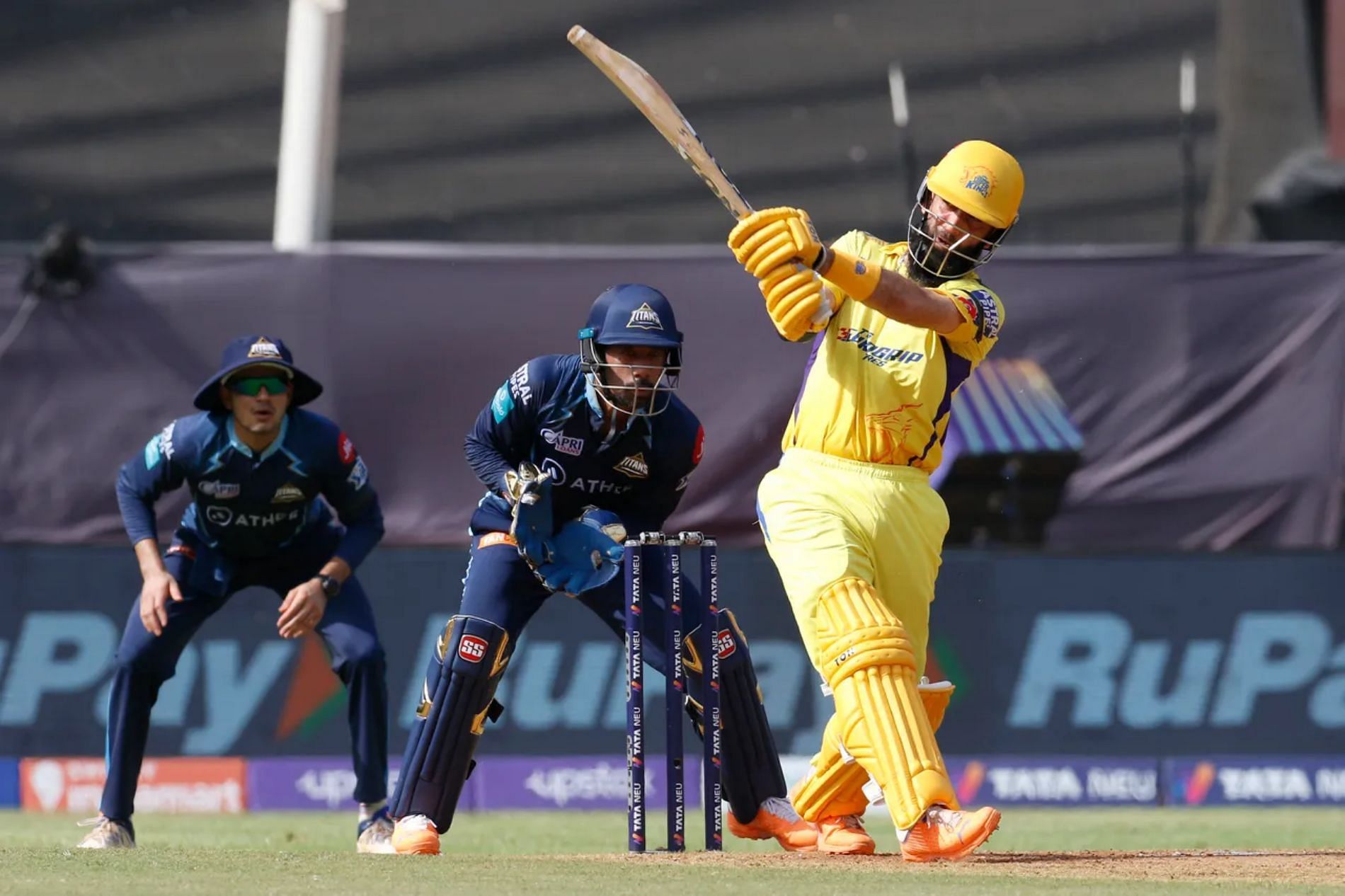 Wriddhiman Saha keeping wickets against the Chennai Super Kings (CSK). Pic: IPLT20.COM