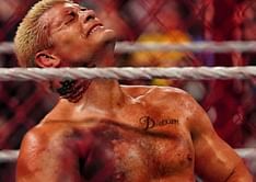 WWE Hell in a Cell के मेन इवेंट में दिग्गजों ने केंडो स्टिक, हथौड़े, बुल रोप से की एक दूसरी की हालत खराब, खतरनाक मैच में किसकी हुई जीत?