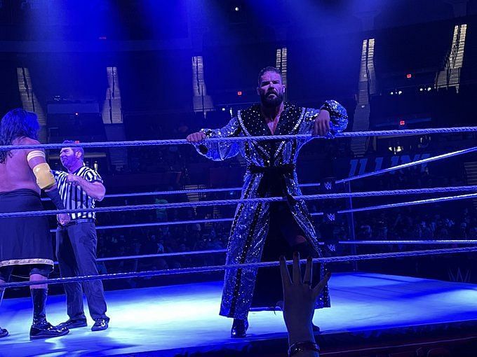 WWE Live Event Results Featuring Cody Rhodes And Veer Mahaan (Champaign ...