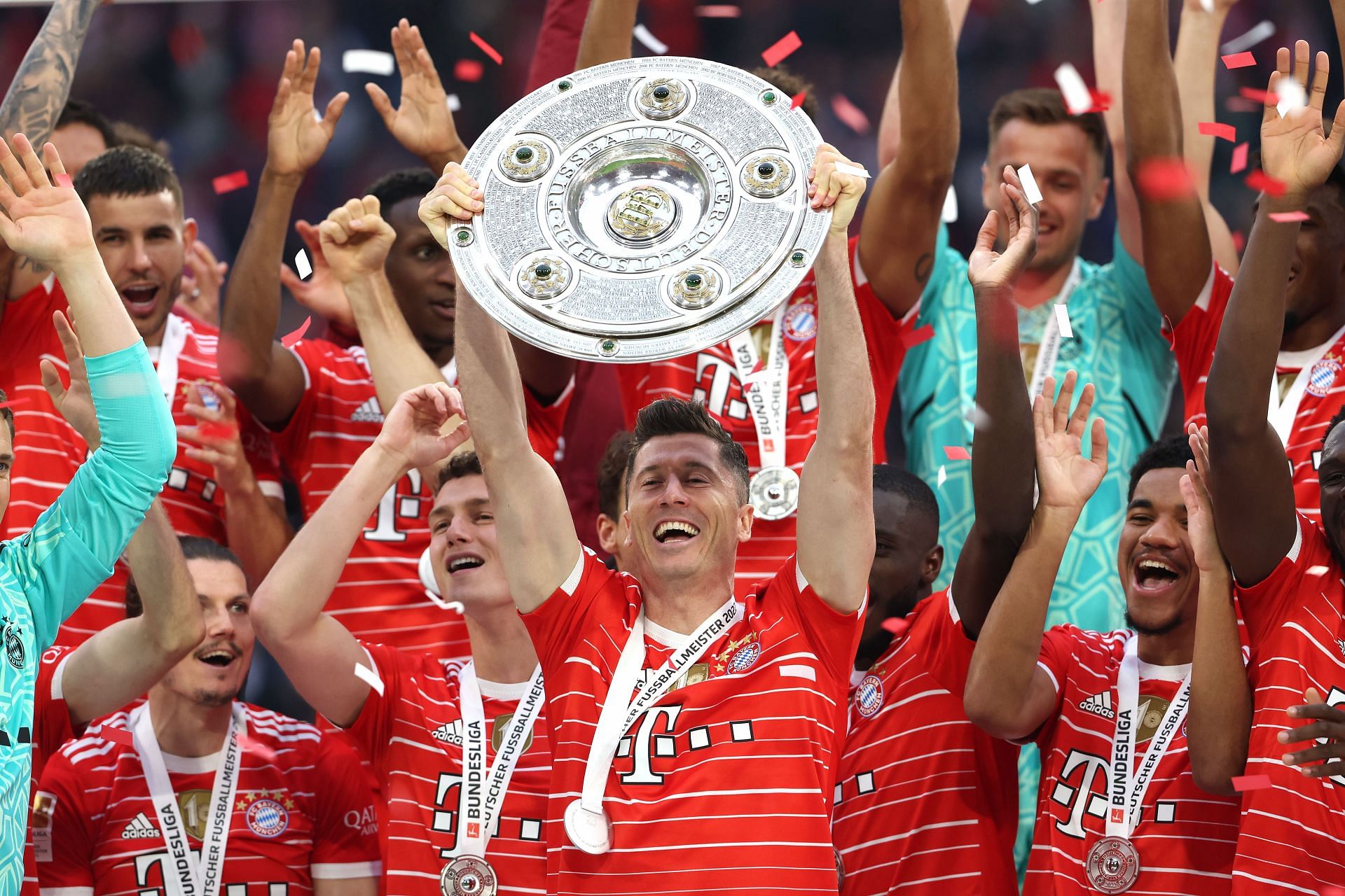 Lewandowski (centre) is set to leave Bayern