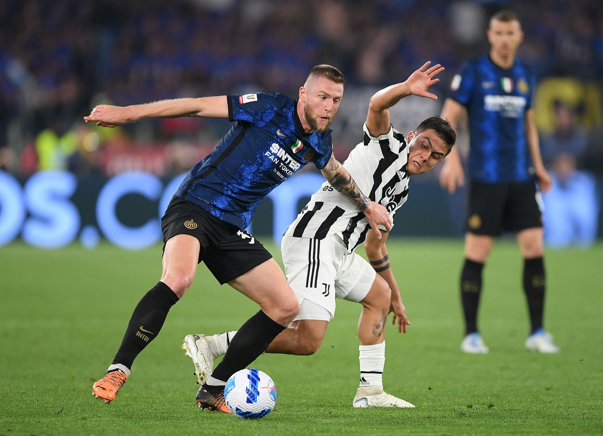 Milan Skriniar is edging closer to the Parc des Princes.