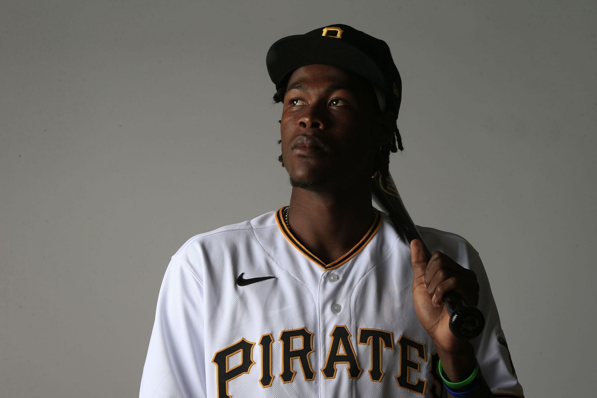 Watch: Pittsburgh Pirates 6' 7” shortstop Oneil Cruz records