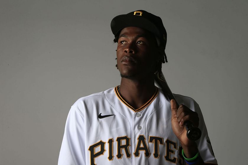 Pirates' Oneil Cruz wowed baseball fans with 96.7 mph throw from short