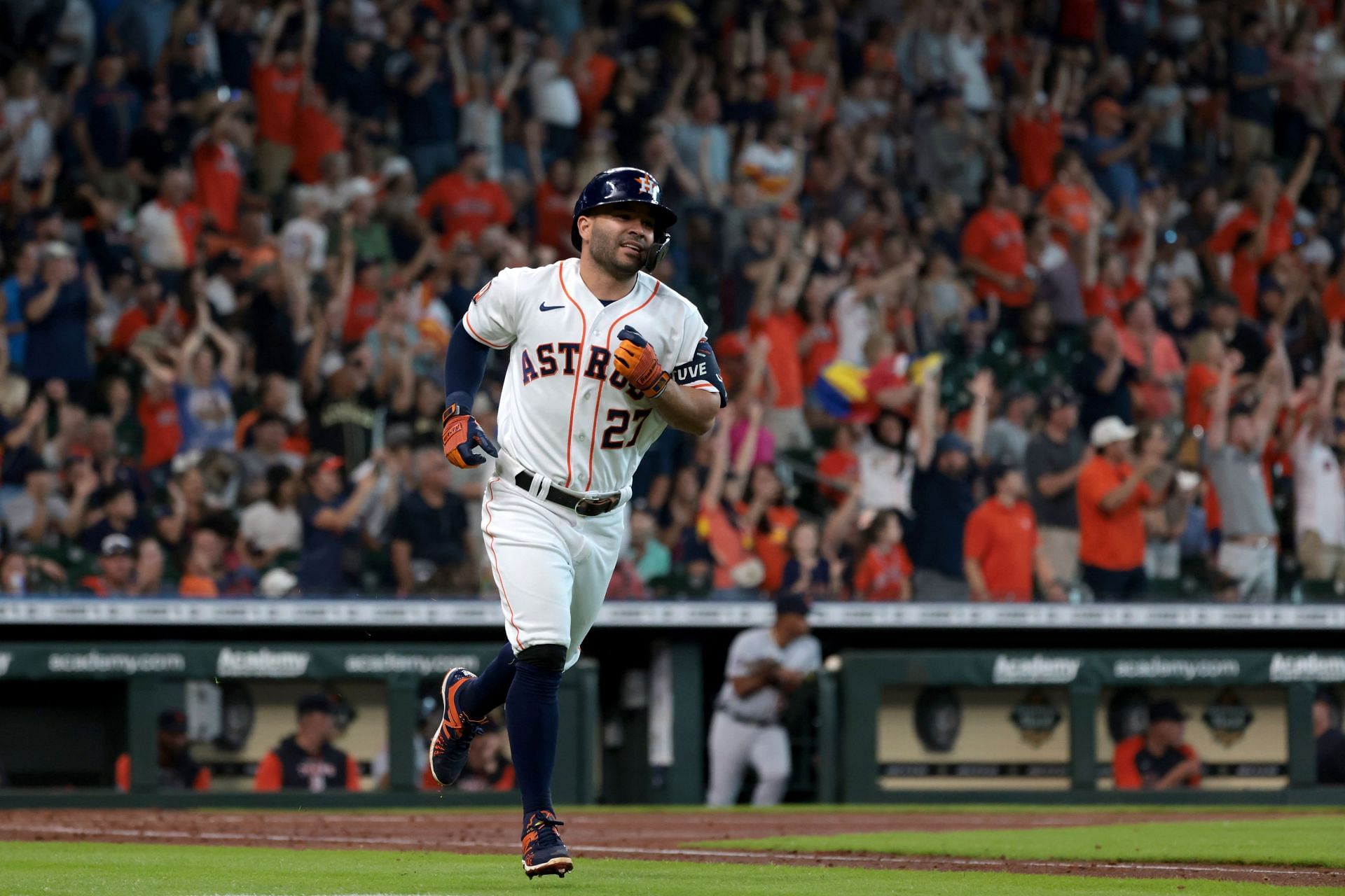 When the Astros went to Disney World, one fan received the gift of a  lifetime from Jose Altuve