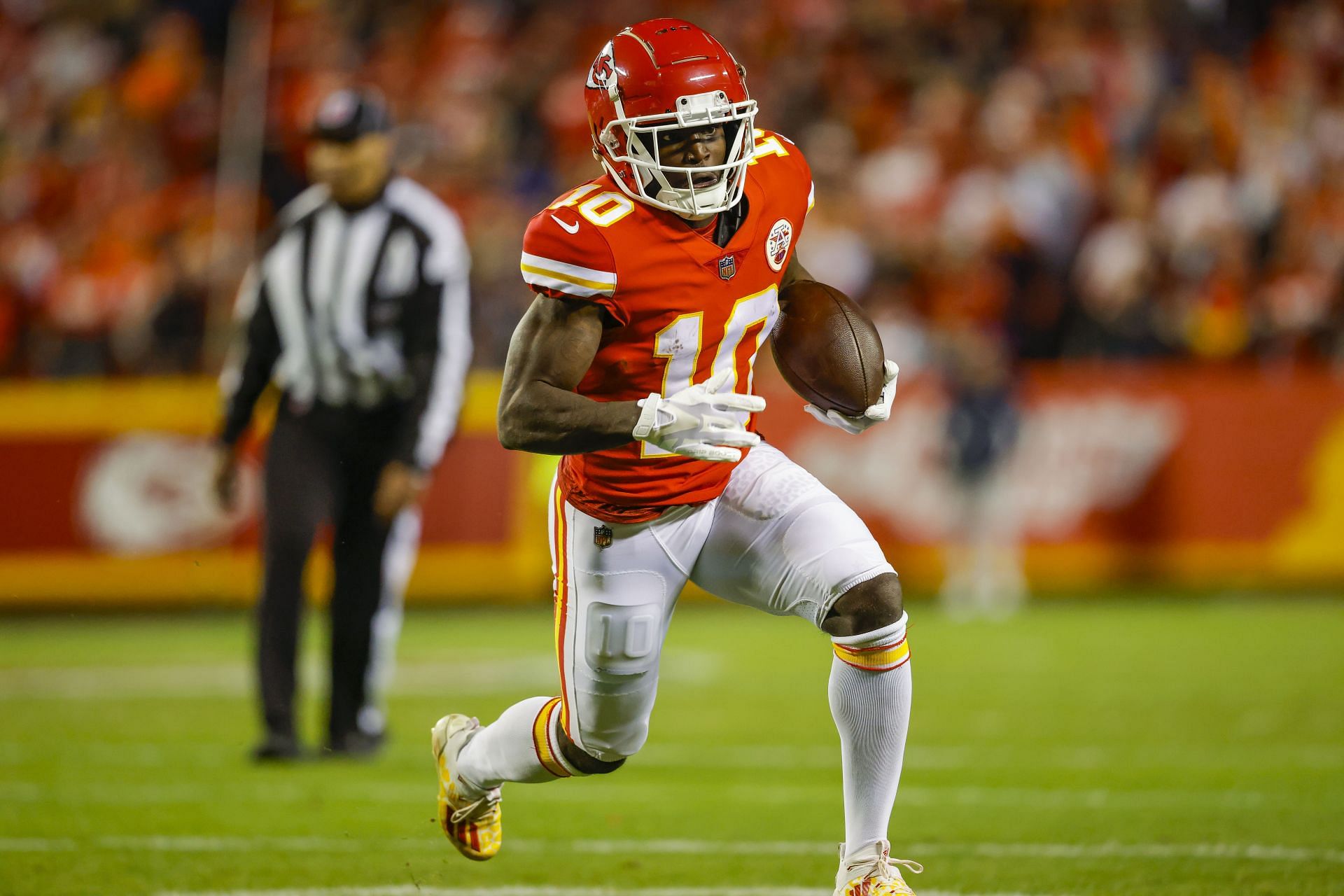 Tyreek Hill Is Confident In Tua: NFL World Reacts - The Spun: What's  Trending In The Sports World Today