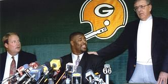 1993 changes the NFL forever with swooping changes to free agency policy