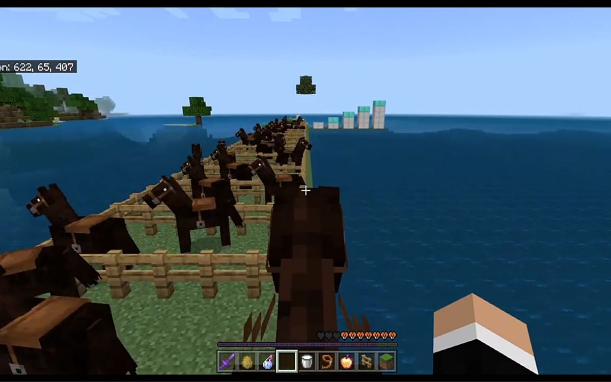 Minecraft Redditor breeds ultra fast horse with potion of swiftness