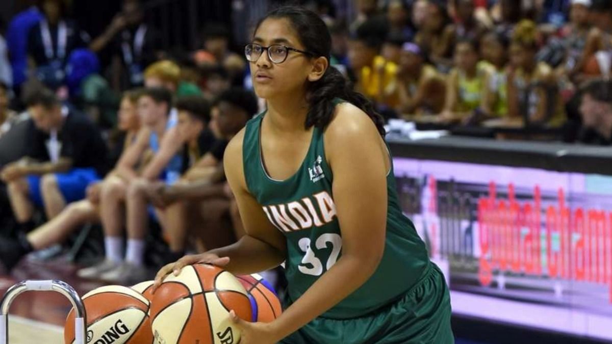 Seventeen-year-old Nagpur hoopster Shomira Bidaye will take part in the Basketball Without Borders Asia camp in Australia. (Image: in.nba.com)
