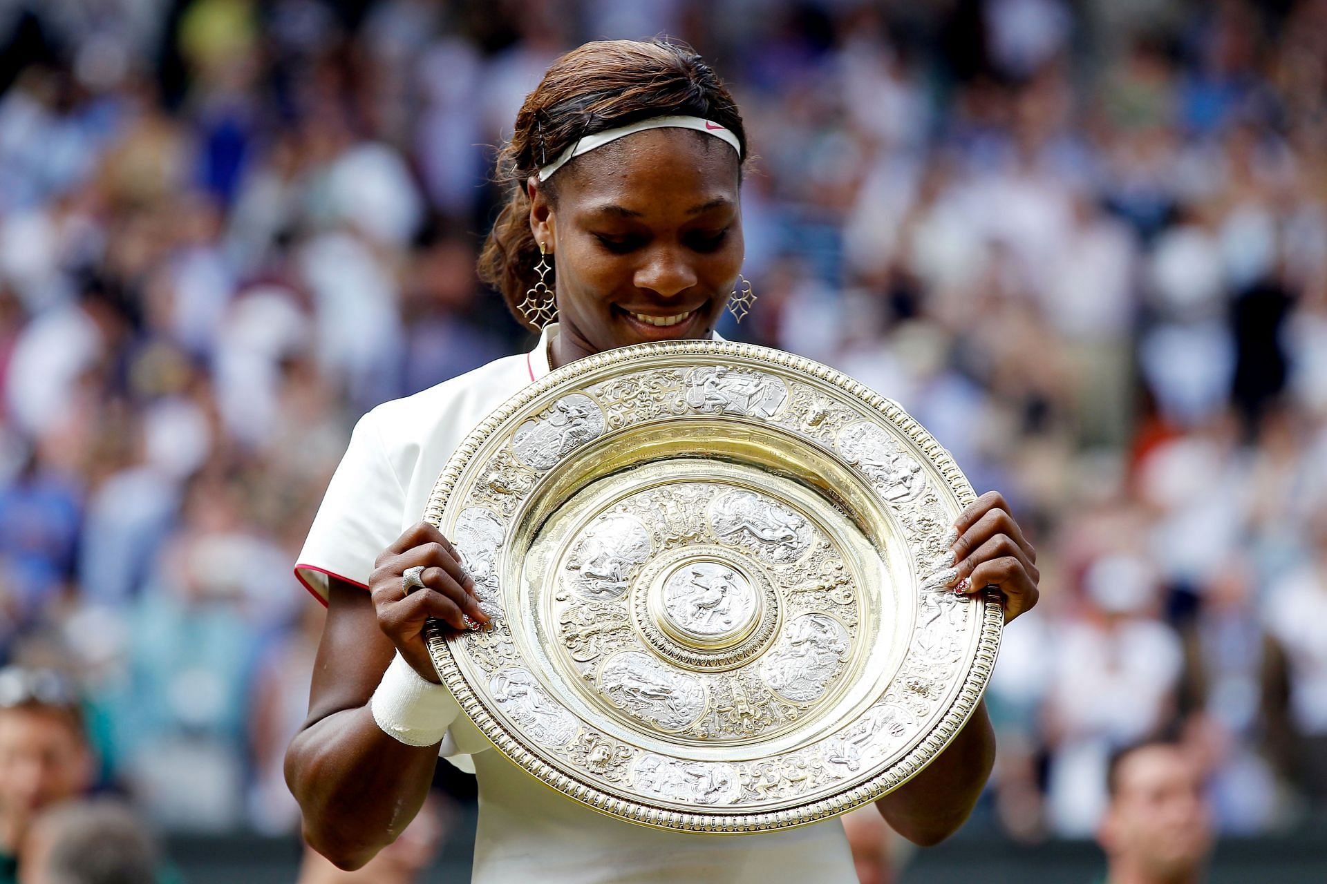 Serena Williams won Wimbledon twice without dropping a single set