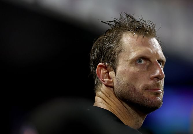 “Dog must be a Phillies fan” - Twitter reacts to bizarre story of New York Mets pitcher Max Scherzer getting bitten by his dog