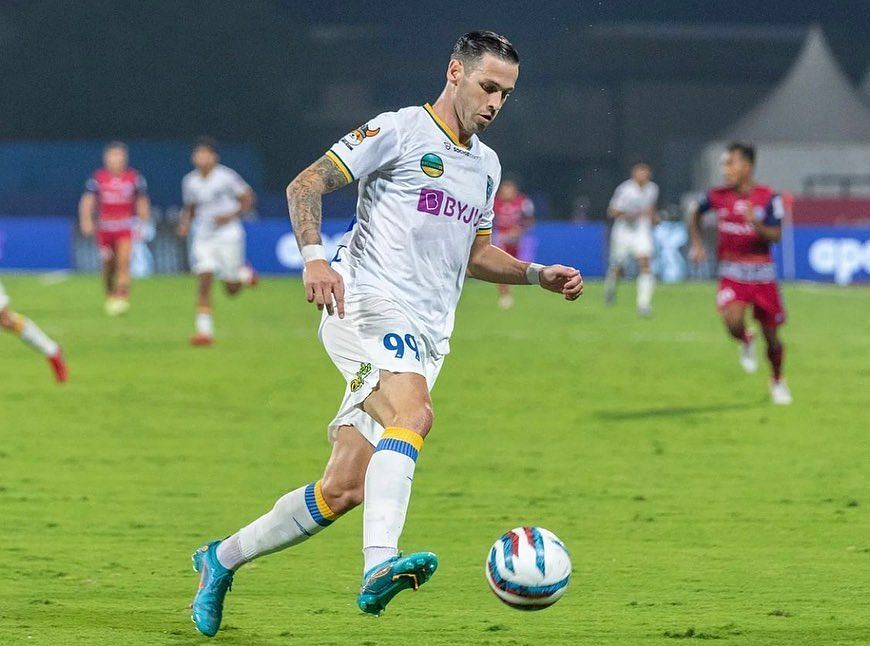 Alvaro Vasquez in action for his former club Kerala Blasters FC during ISL 2021-22 (Image Courtesy: Alvaro Vasquez Instagram)