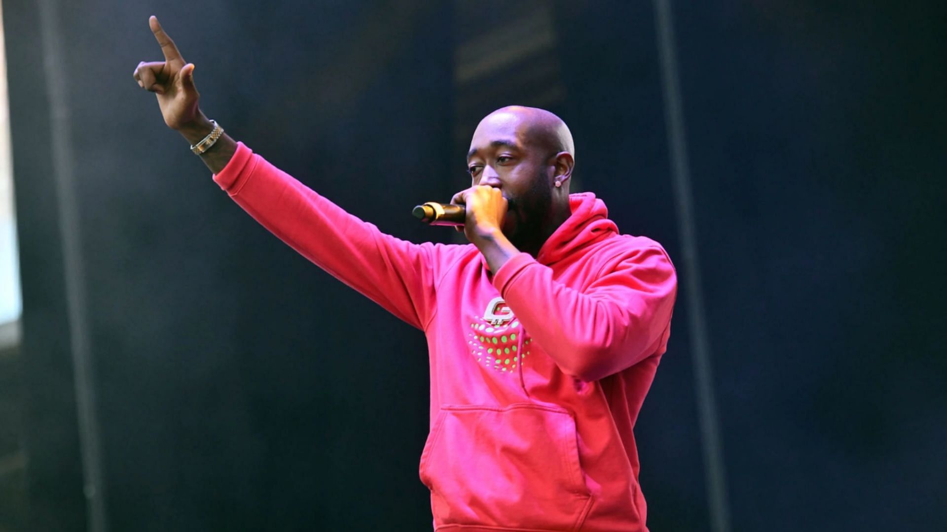 Freddie Gibbs during his performance.(Image via Scott Dudelson / Getty)