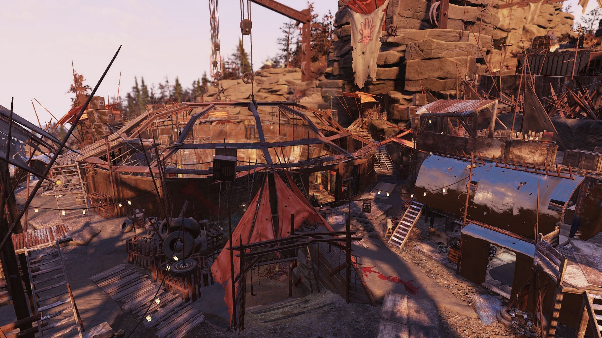 Many fights occur in the Metal Dome (Image via Bethesda)