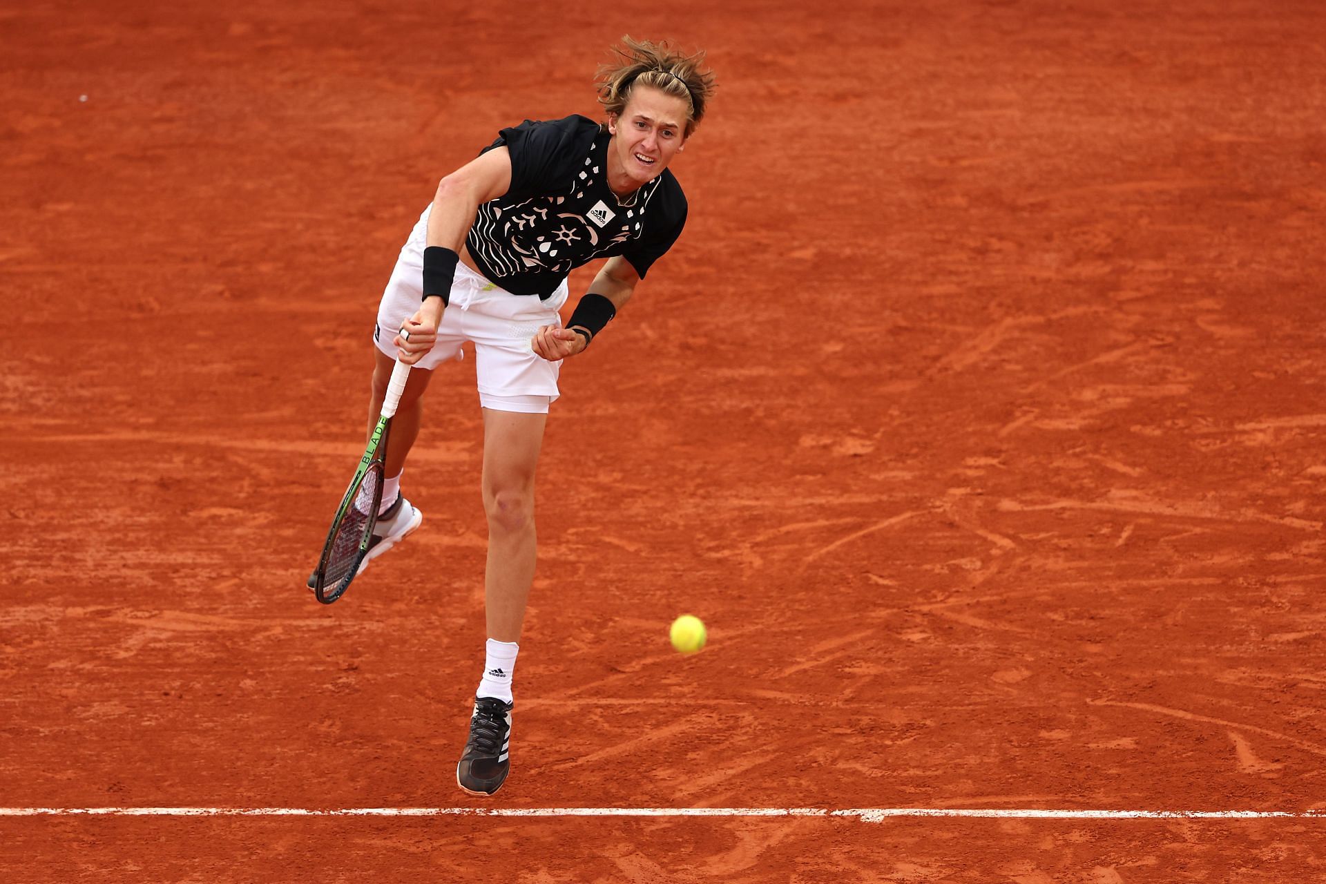 Sebastian Korda at the 2022 French Open.