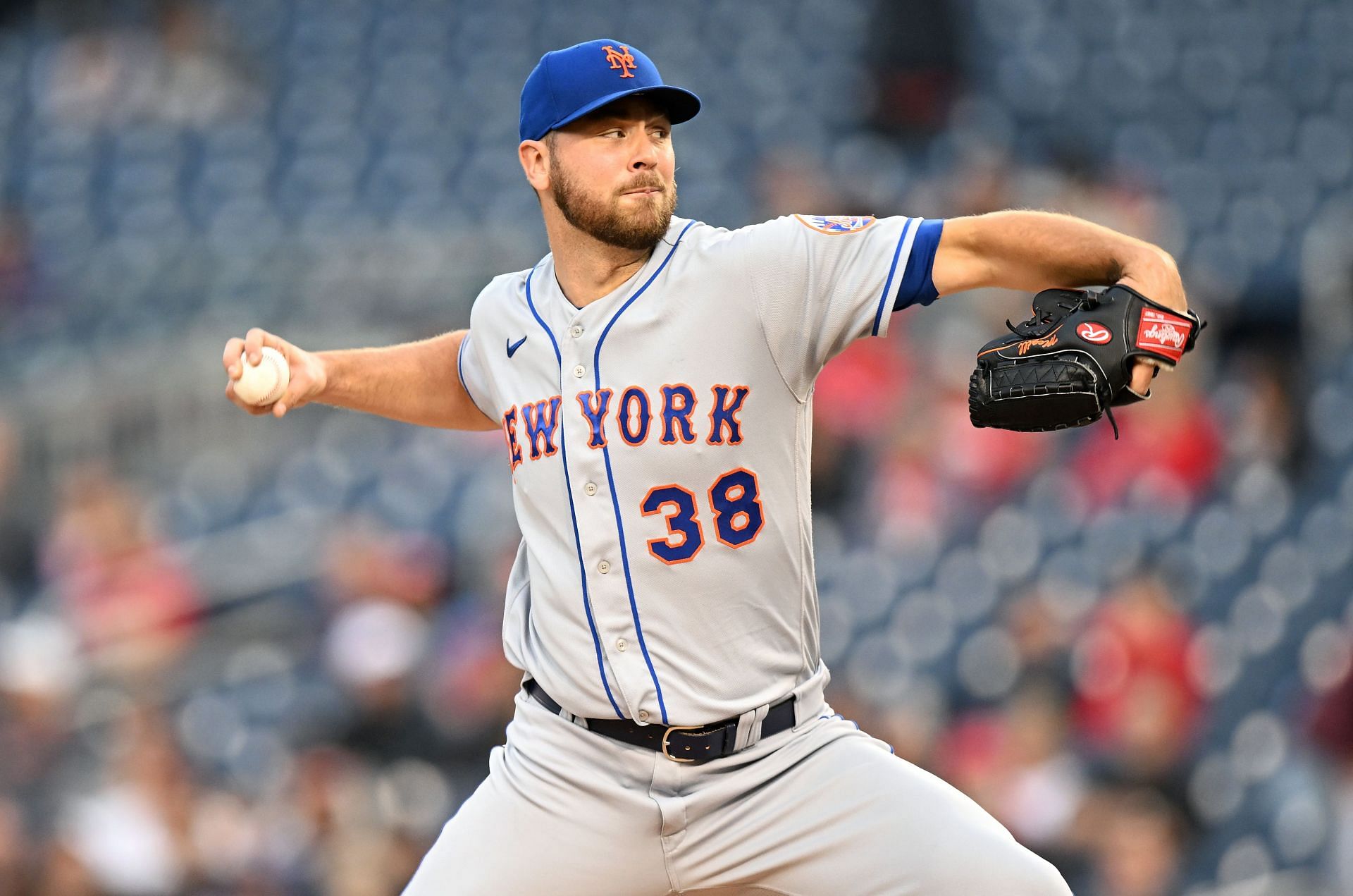 Megill is pitching for his fifth win of the season tonight.