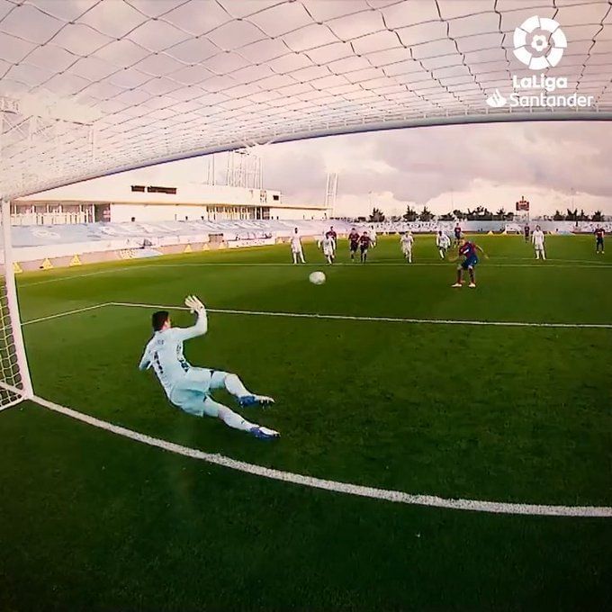 5 goalkeepers with most clean sheets in Europe last season (202122)