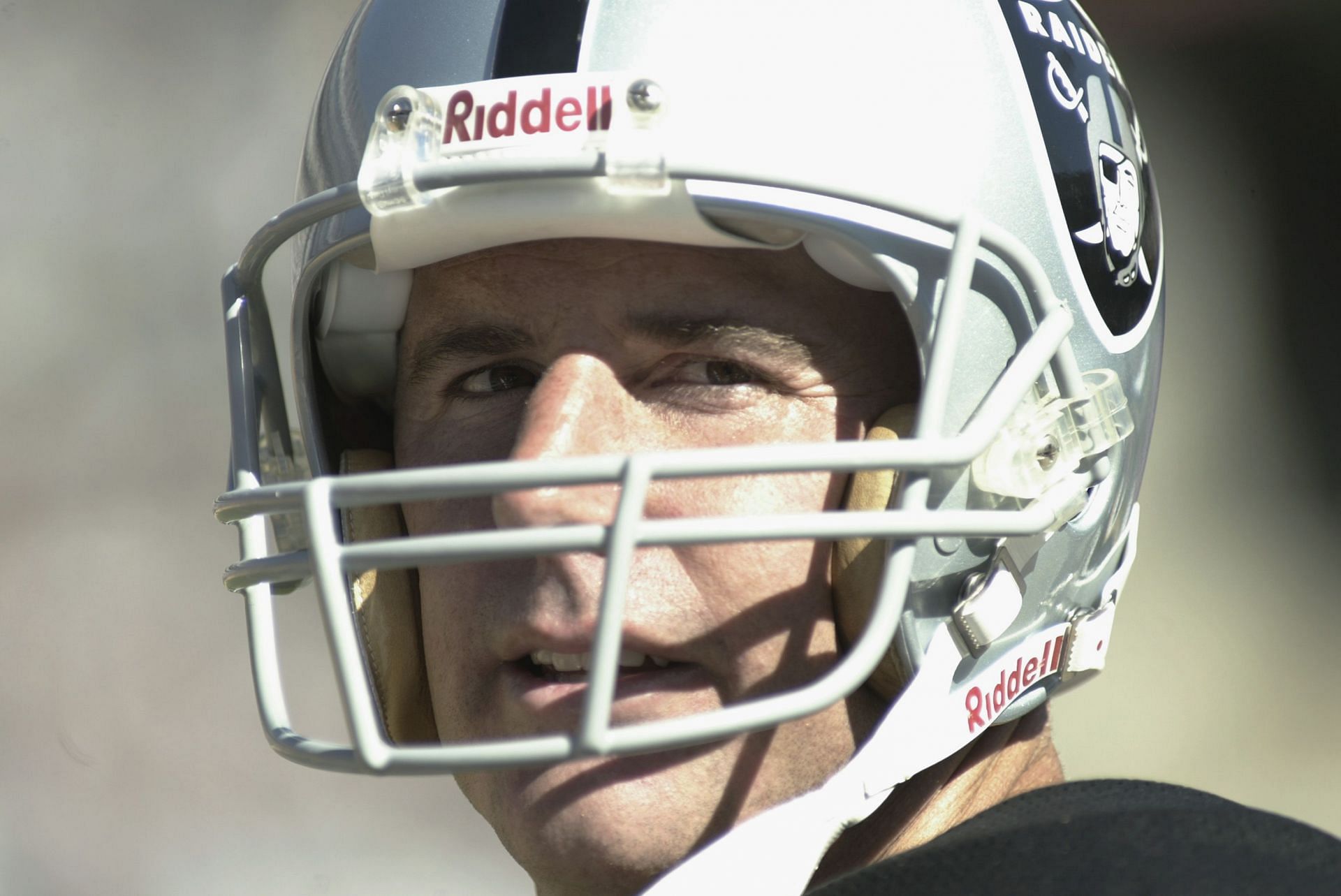 Oakland Raiders quarterback Rich Gannon