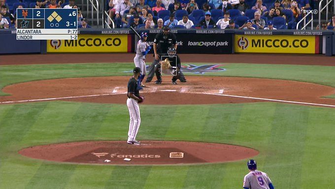 Watch: Francisco Lindor forgets to step on first base after he