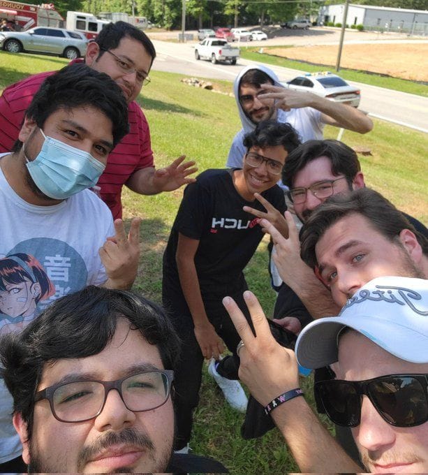 Fans react as PowerGPU gets swatted on livestream on the last day of ...