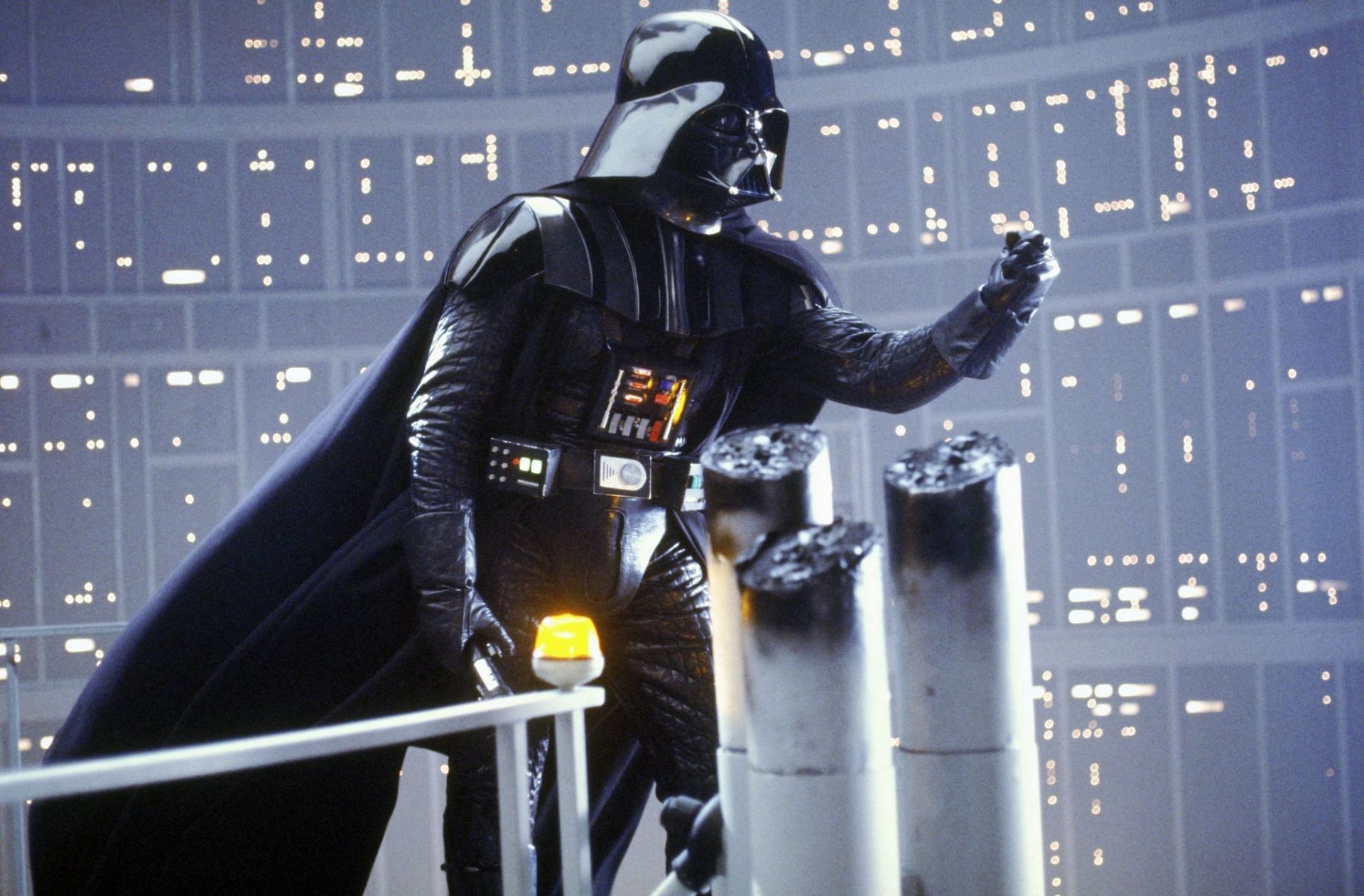 Darth Vader in Star Wars (Image via IMDb)