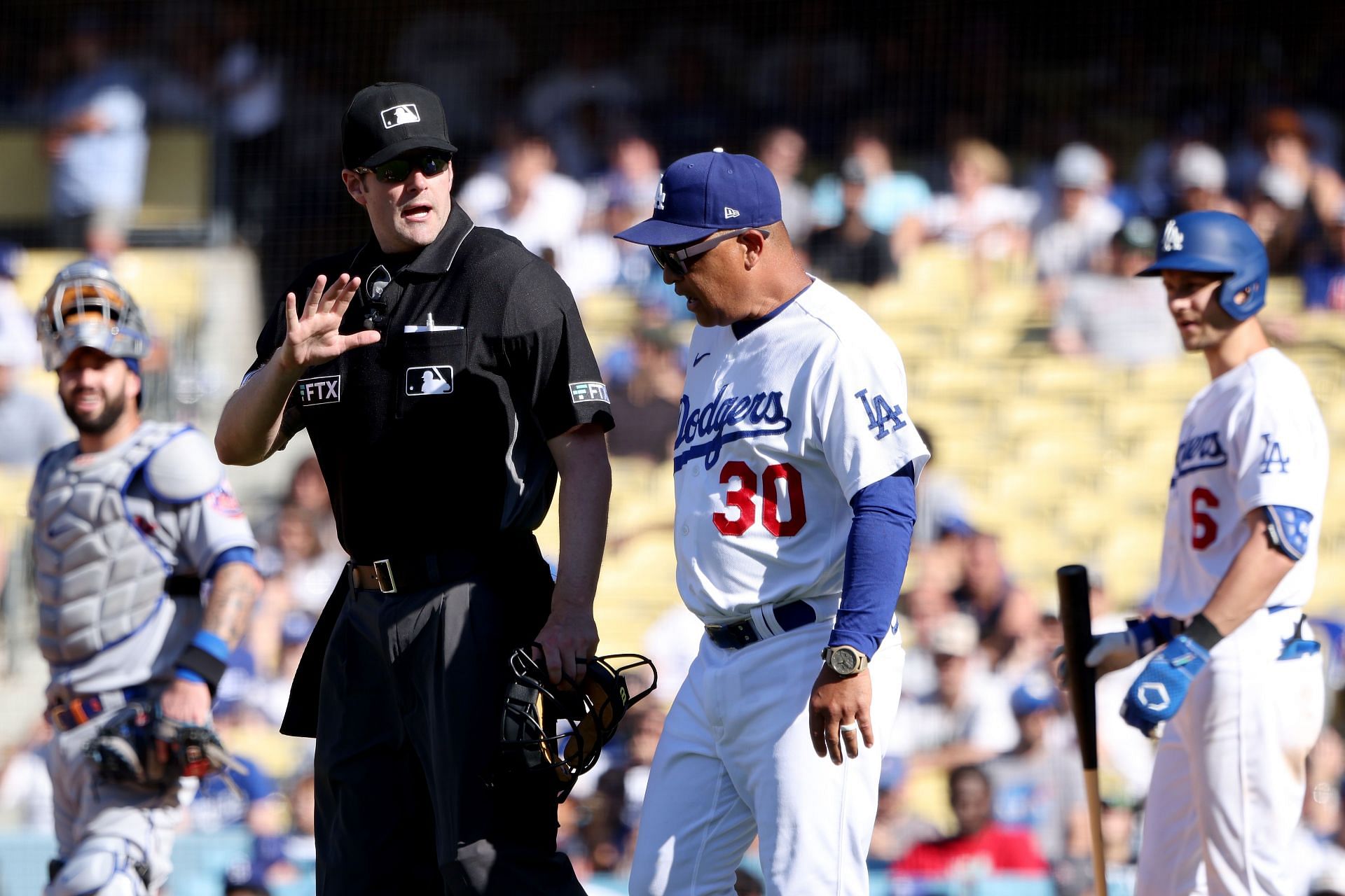 Red Sox-Yankees Ump Criticized For Blown Call