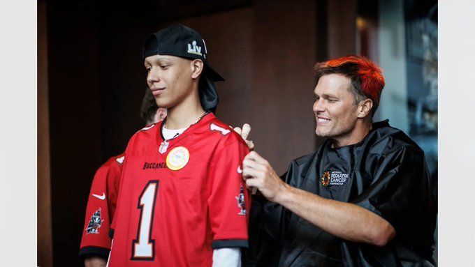 See Tom Brady Get His Hair Dyed Red and Orange for a Good Cause