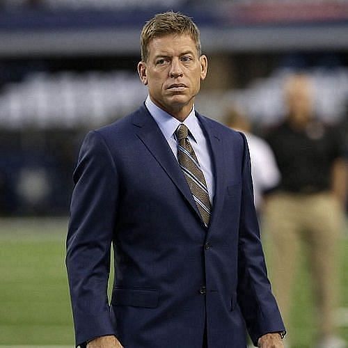 2008 Hall of Fame Inductee Profile: UCLA's Troy Aikman - National Football  Foundation