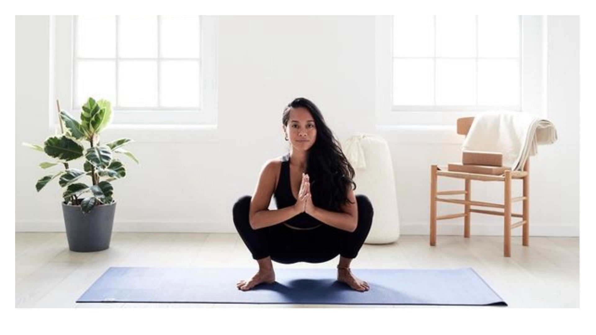 Garland Pose (Malasana) | Iyengar Yoga