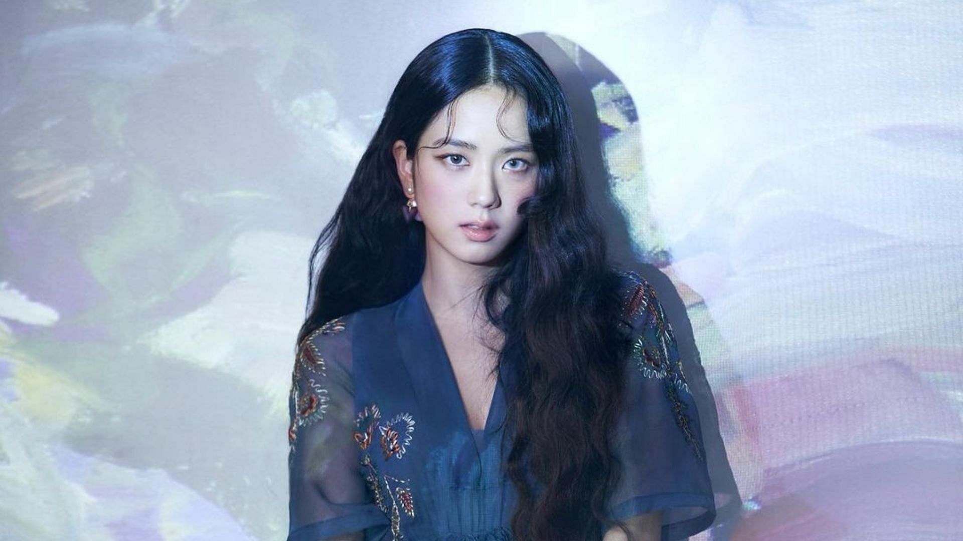 Kim Jisoo of K-pop quartet BLACKPINK is the global ambassador for fashion and beauty, for the luxury brand DIOR. (Image via @sooyaaa/Instagram)