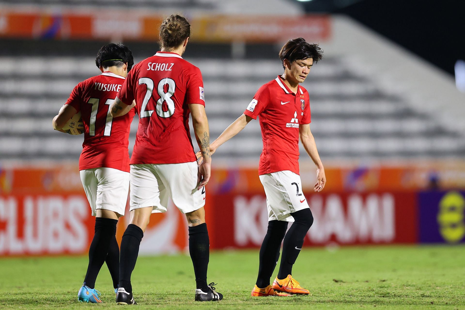 10-Man Urawa Reds Triumph!, Gamba Osaka 1-3 Urawa Reds, MW28