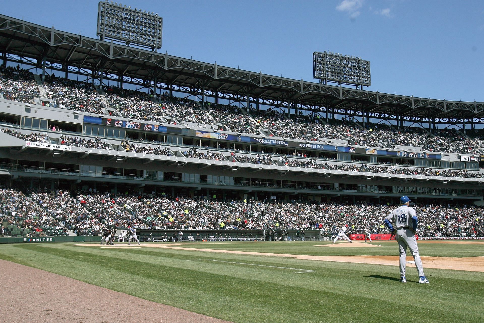 Kansas City Royals v Chicago White Sox