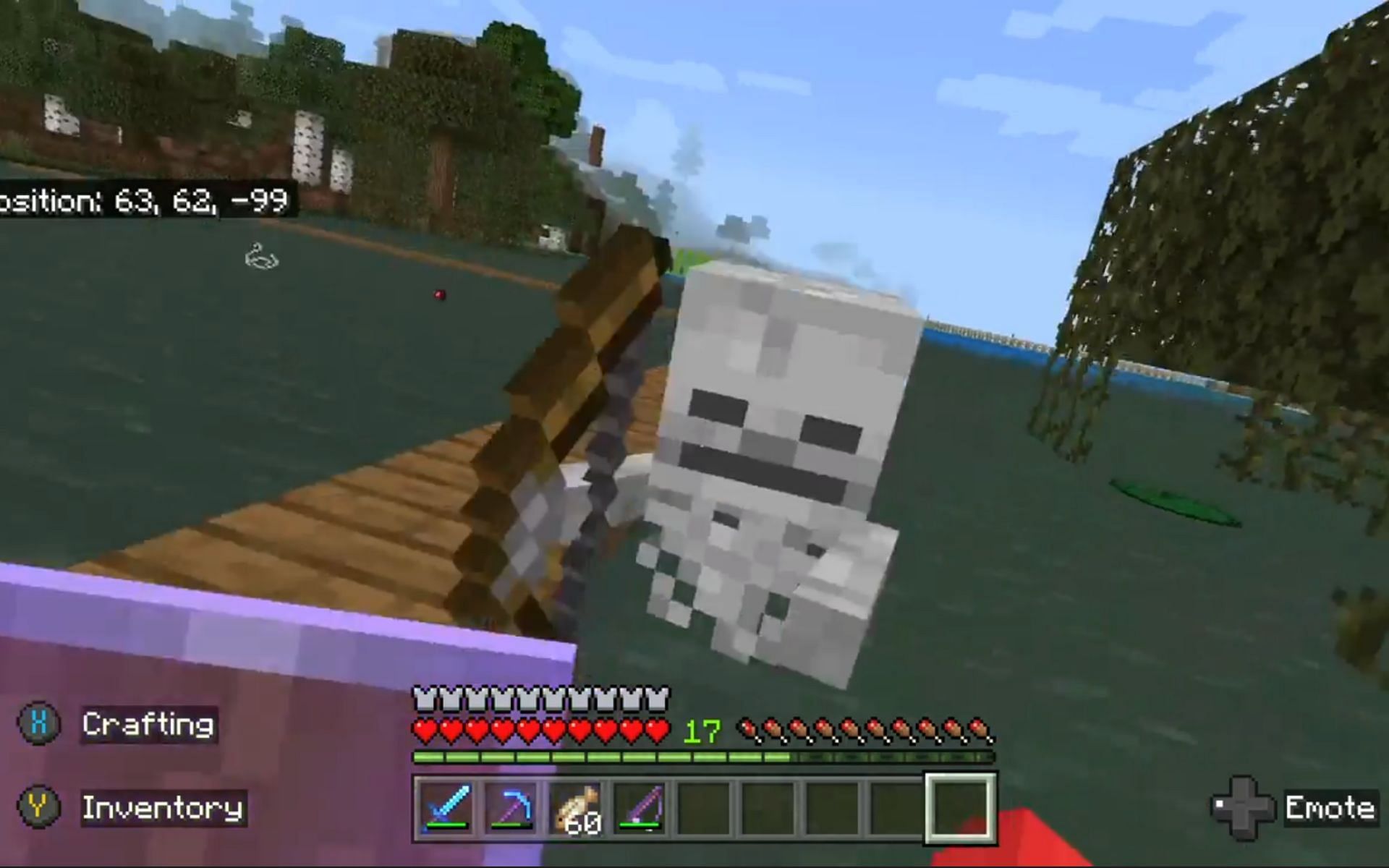 Skeleton attacking player without bow and arrow in Minecraft (Image via u/SlyDemonicFox Reddit)