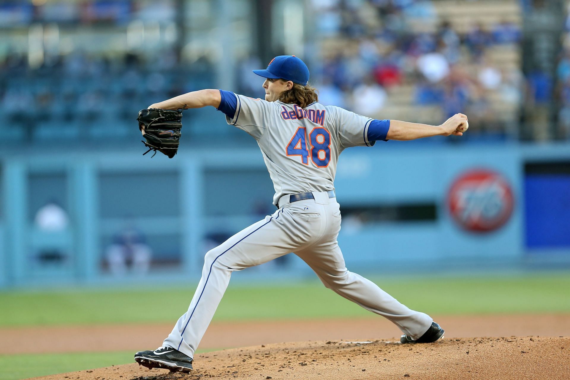Download Jacob deGrom In The Sky Wallpaper