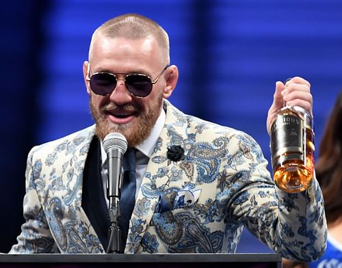 Conor McGregor (Image via Getty Photos)