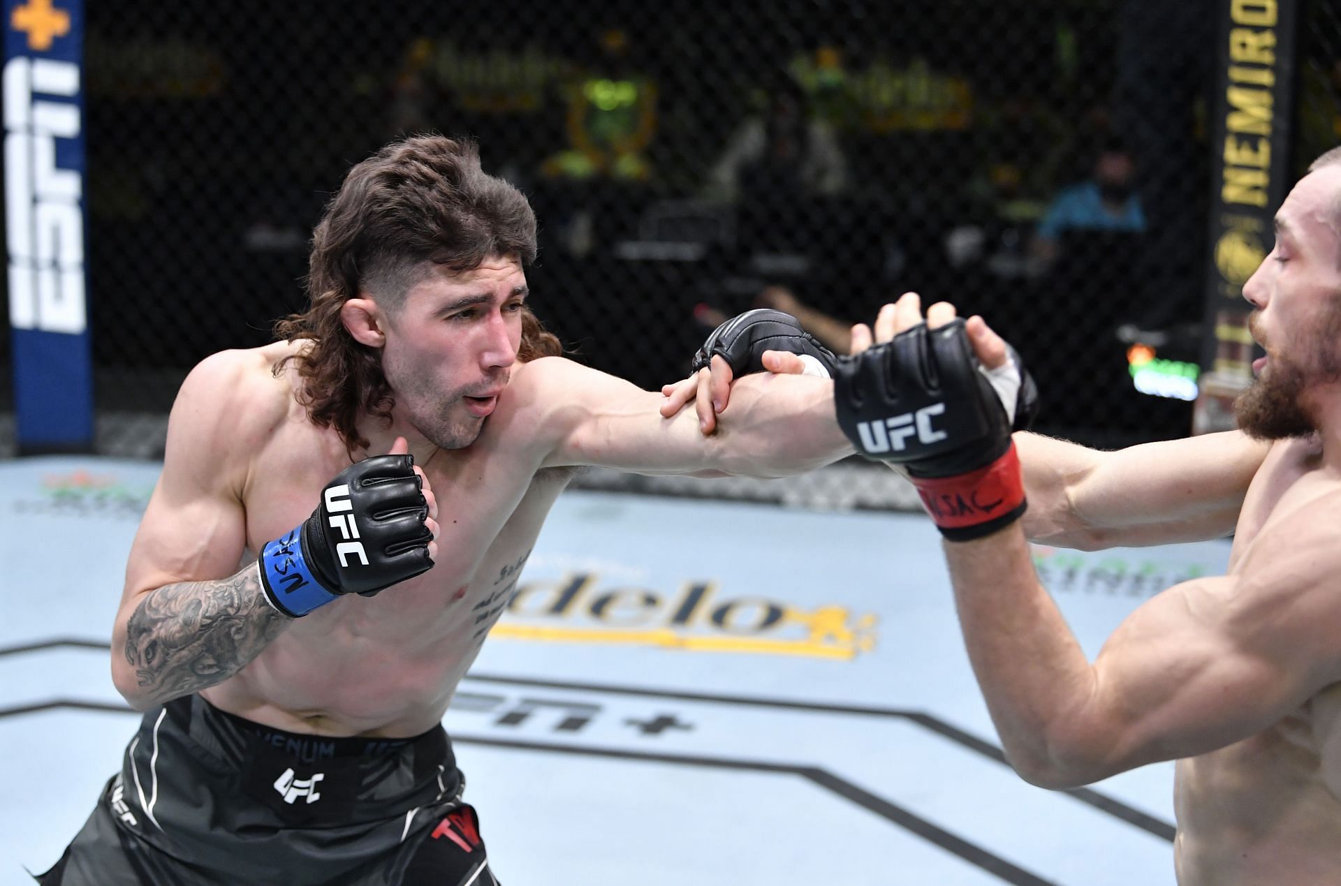 UFC Fight Night: Trizano striking Klein