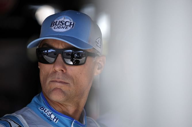“All of our teams kind of got worse” - Kevin Harvick’s crew chief hopes to turn things around for the #4 Stewart-Haas Racing team at Nashville