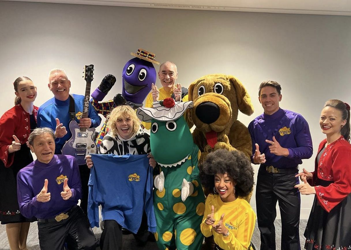 Kid LAROI surprises his audience with a special performance by &#039;The Wiggles&#039; during his Australia Tour (Image via @thewiggles/Instagram)