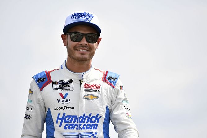 "It was definitely better once the sun went down" - Kyle Larson praises his team for improvements to his car at Ally 400 at Nashville Superspeedway