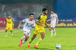 Hyderabad FC's Akash Mishra extends his stay with the Nizams