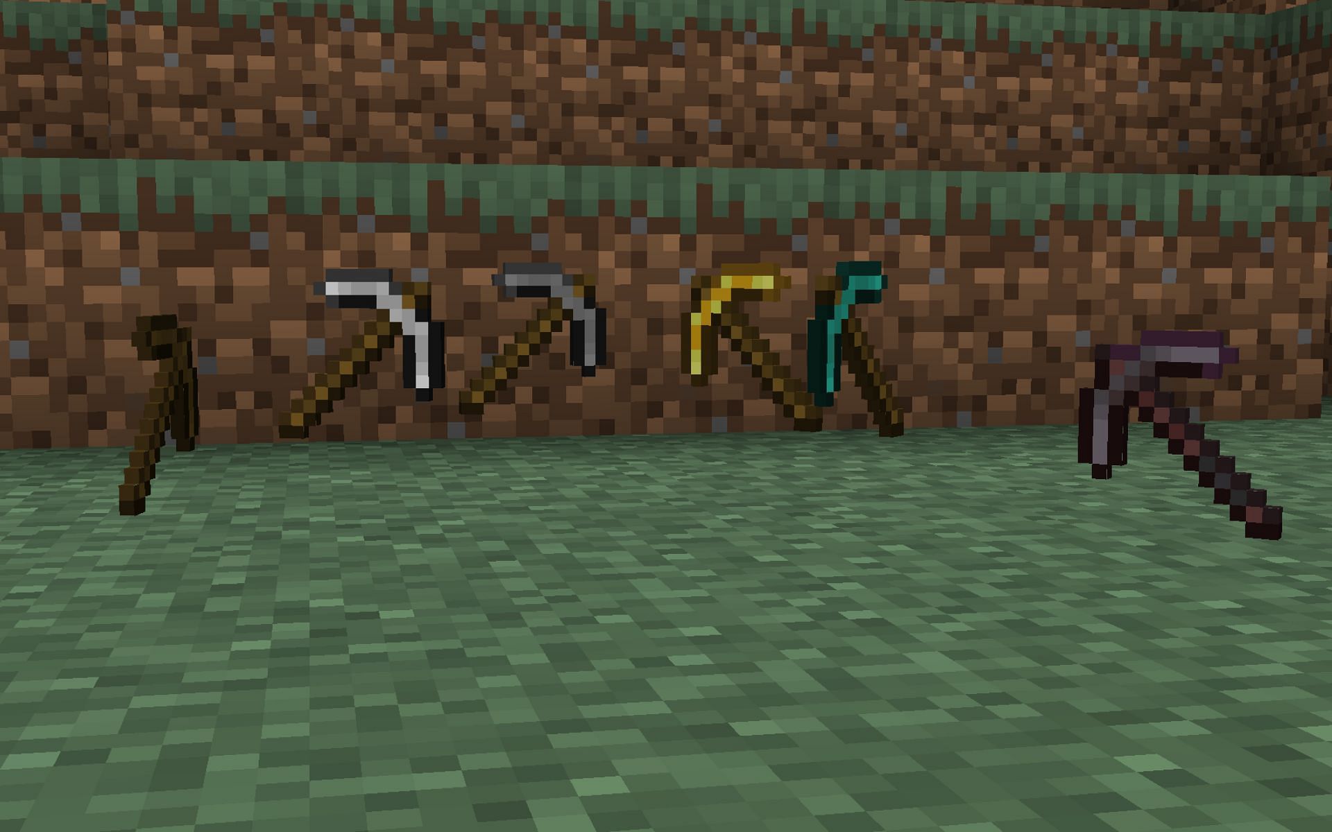 5 best enchantments for a pickaxe in Minecraft 