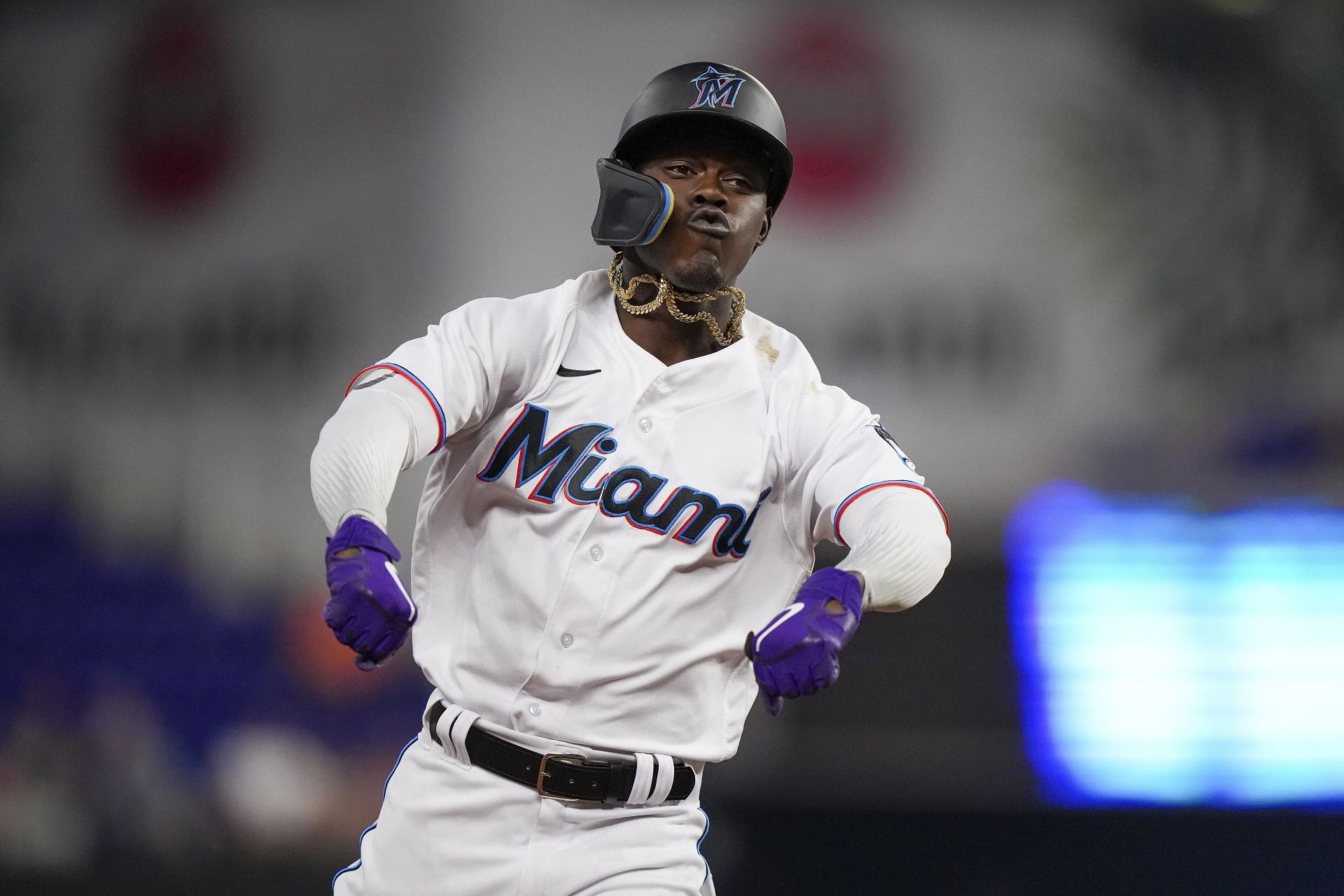 Marlins trying to hide roster flaws with Jazz Chisholm-in-center